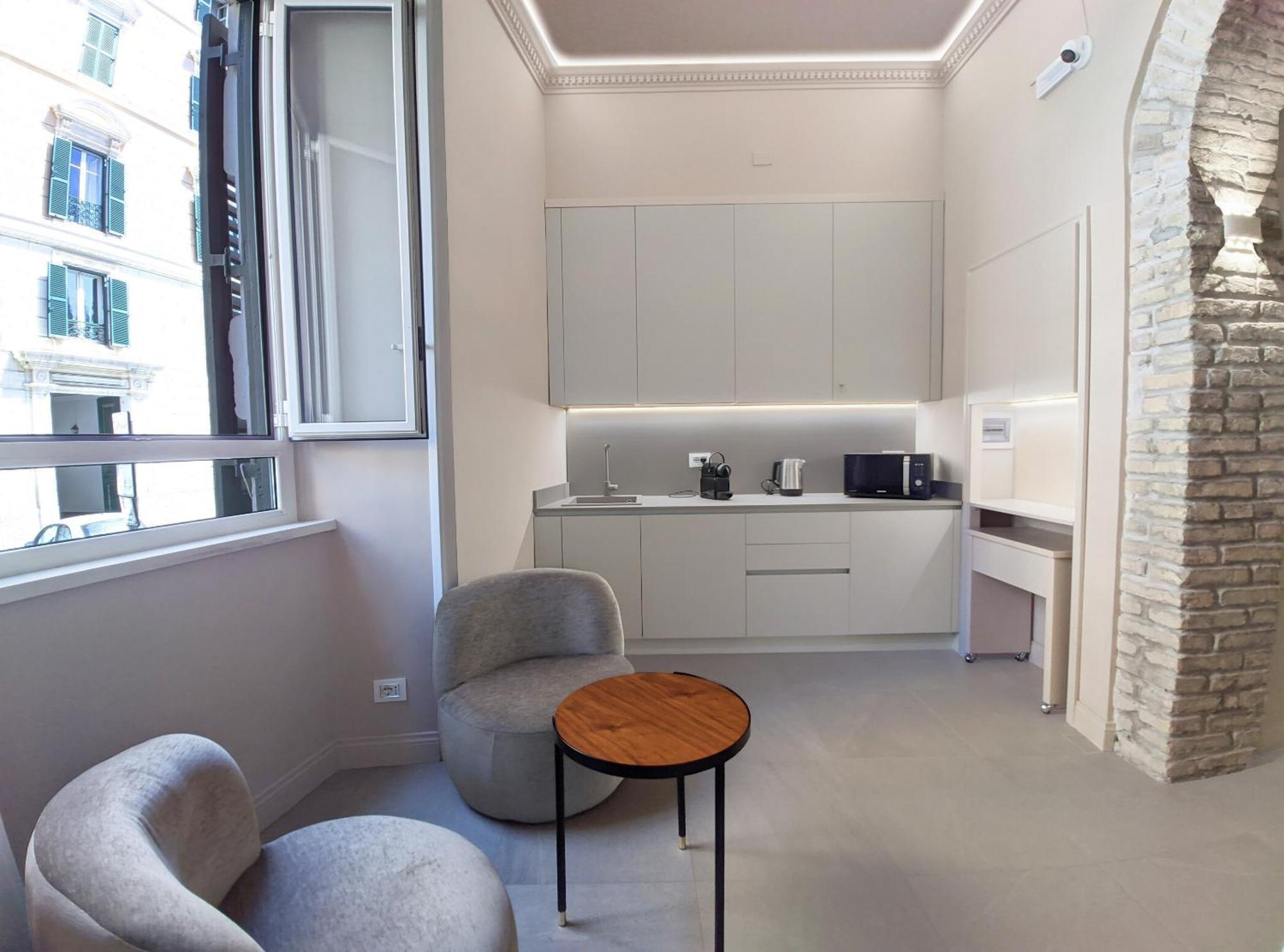 Astom Suites Roma Esterno foto