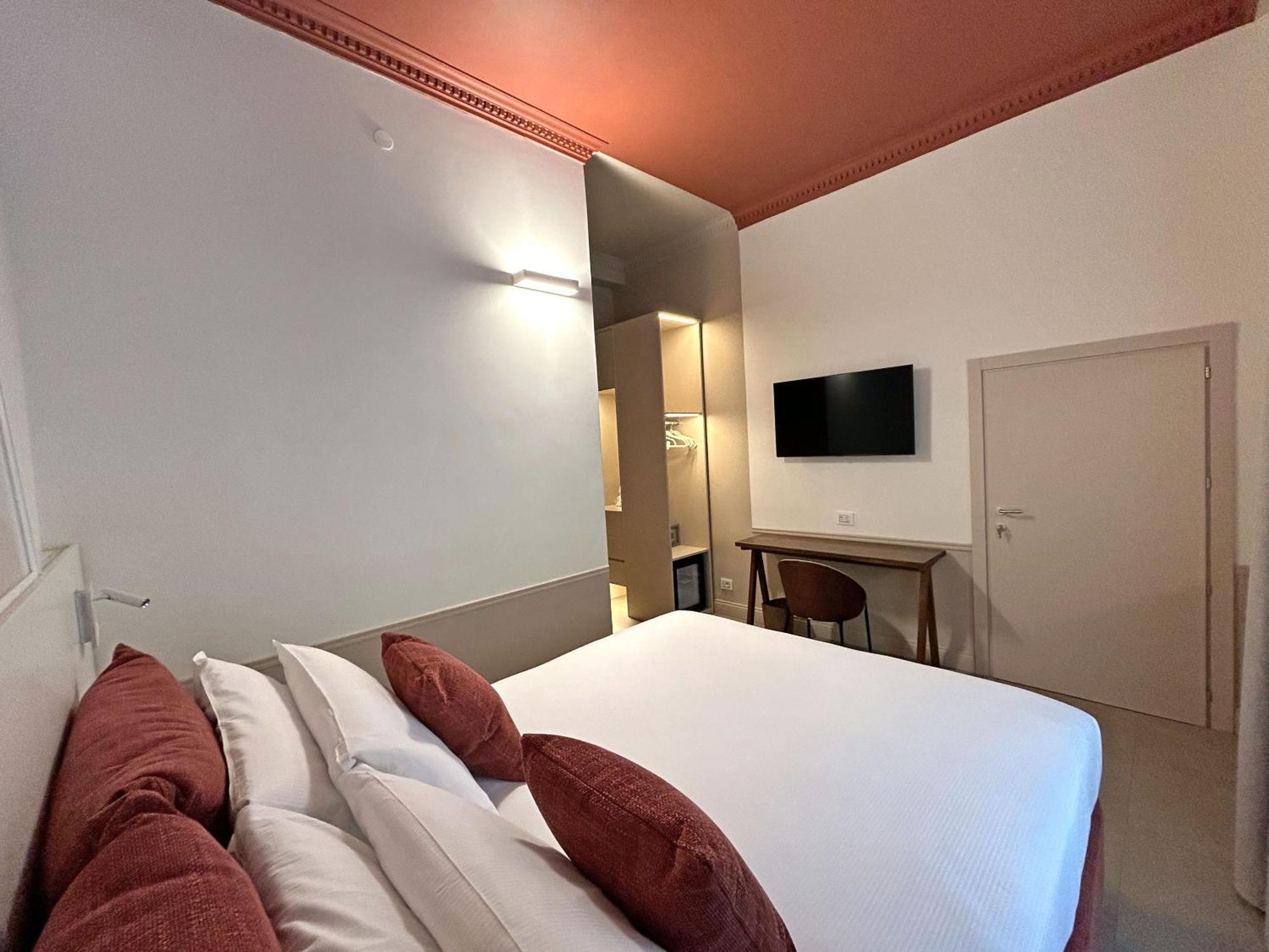 Astom Suites Roma Esterno foto