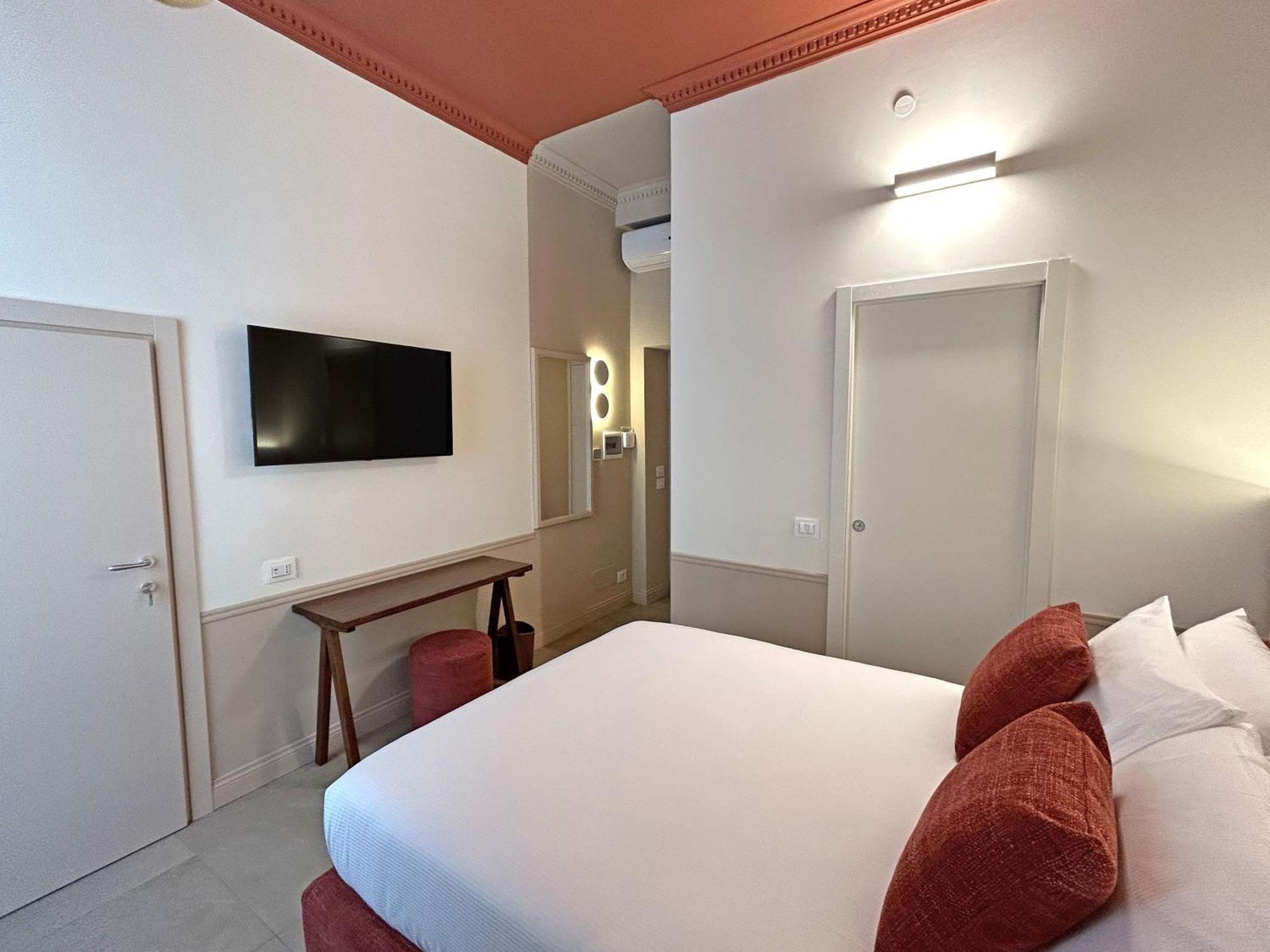 Astom Suites Roma Esterno foto
