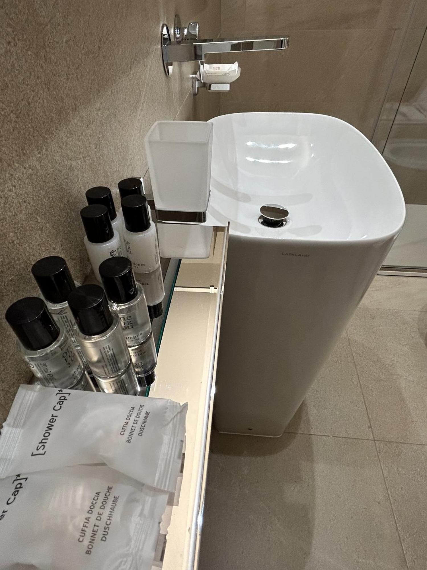 Astom Suites Roma Esterno foto